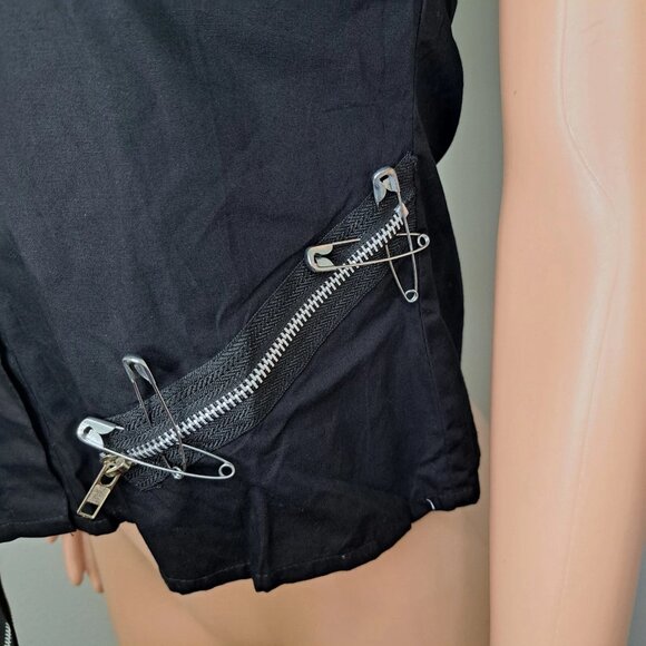 Dead Threads Black Goth Punk Blouse Shirt Safety Pin Zipper Button Down Womens S - Picture 8 of 16